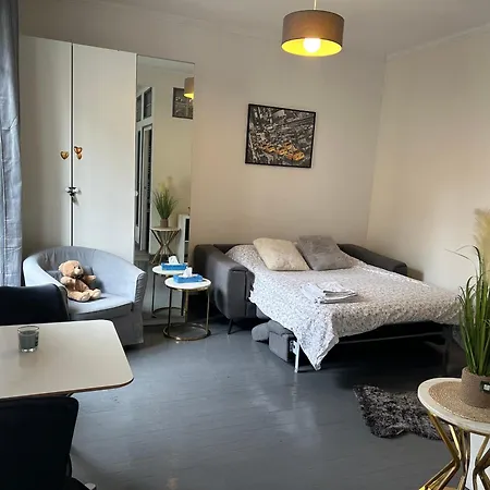 Homestay Cosy Chatelets Les Halles